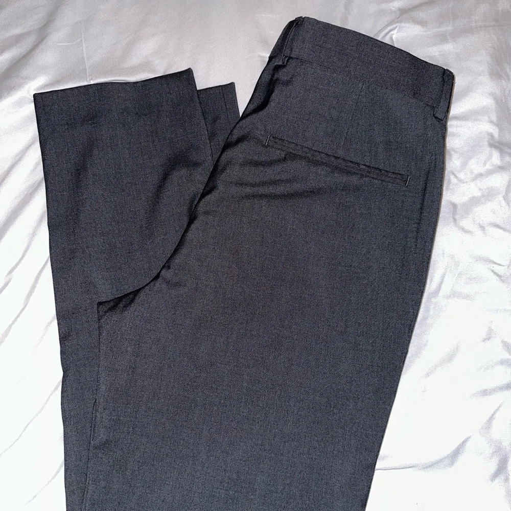 H&M slim fit suit pants, dark grey, size 33R (US).
